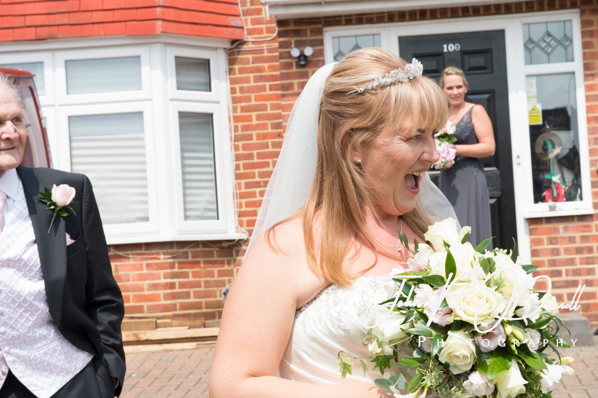 Nicola and Simons Wedding – Photographer Hertfordshire Theobalds Park