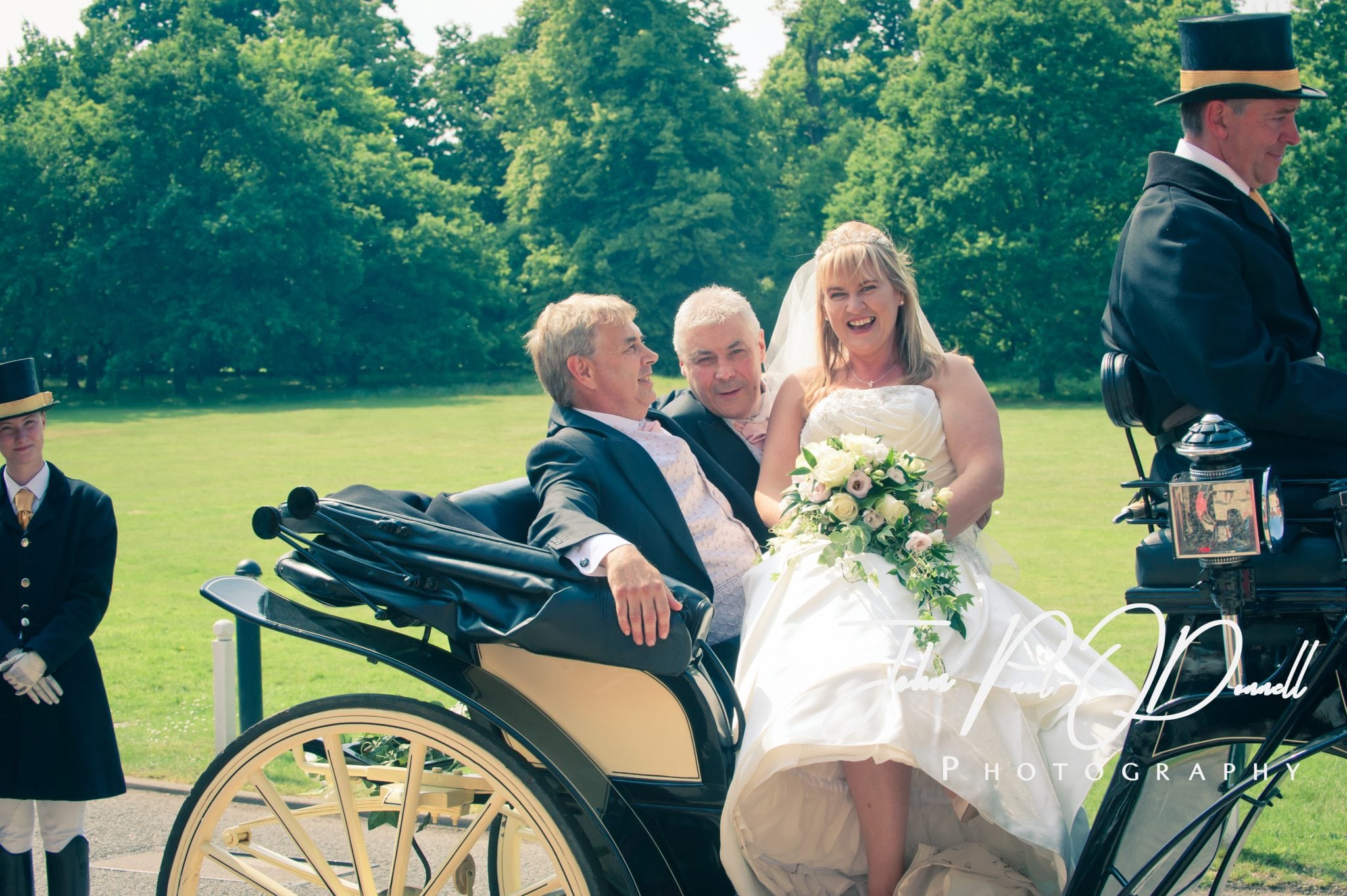 Nicola and Simons Wedding – Photographer Hertfordshire Theobalds Park