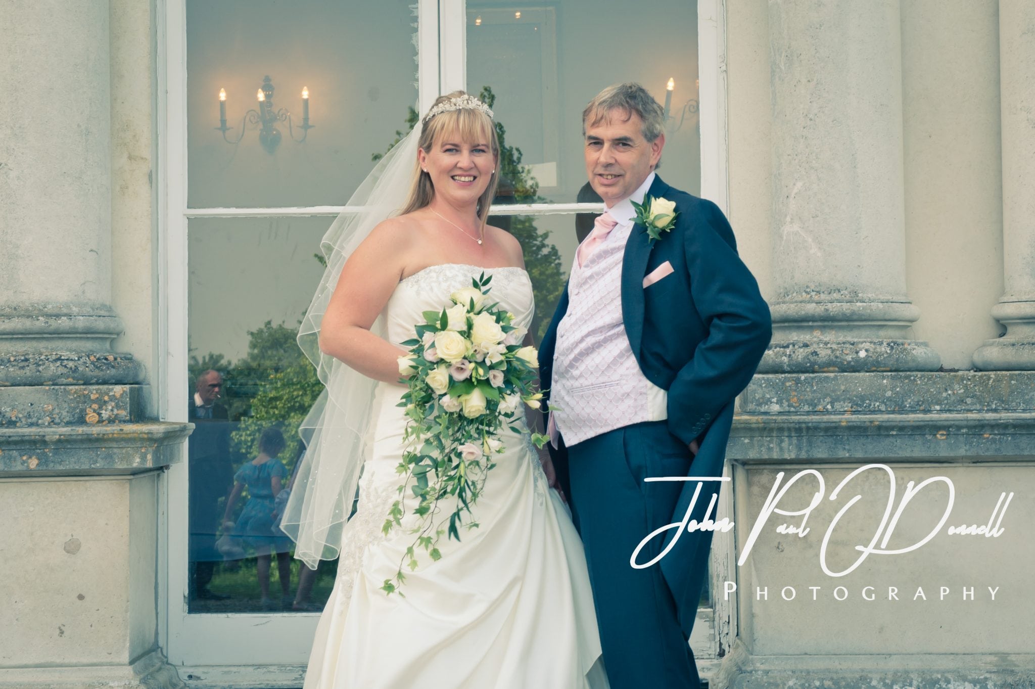 Nicola and Simons Wedding – Photographer Hertfordshire Theobalds Park
