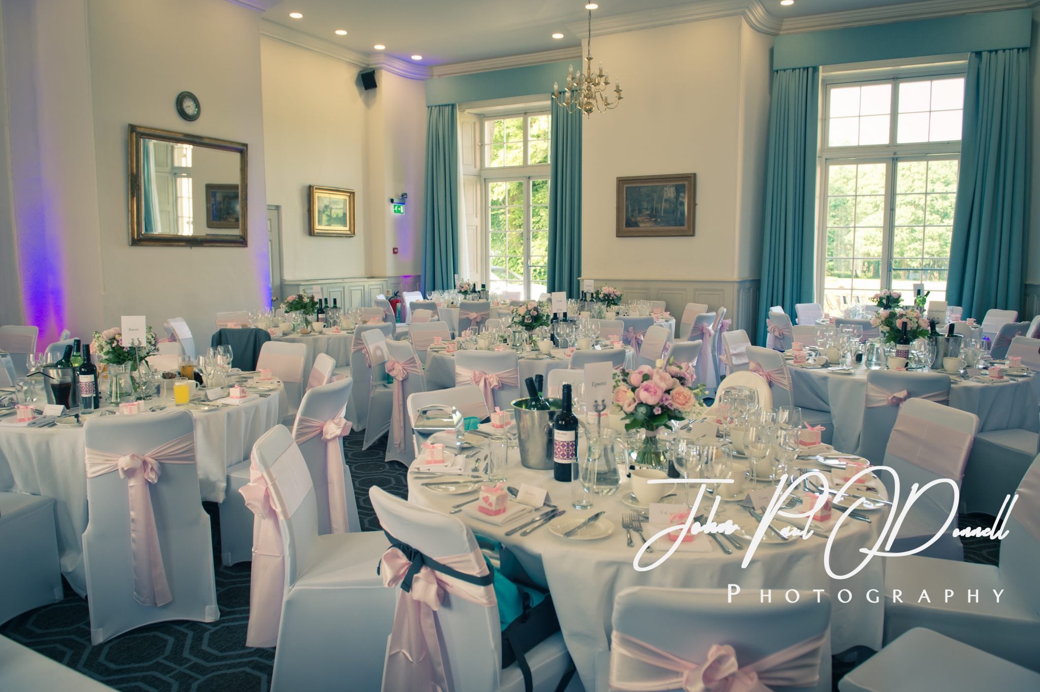 Nicola and Simons Wedding – Photographer Hertfordshire Theobalds Park