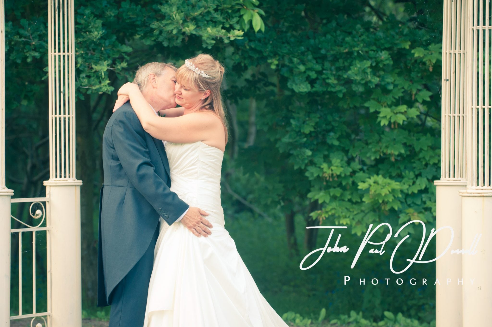 Nicola and Simons Wedding – Photographer Hertfordshire Theobalds Park