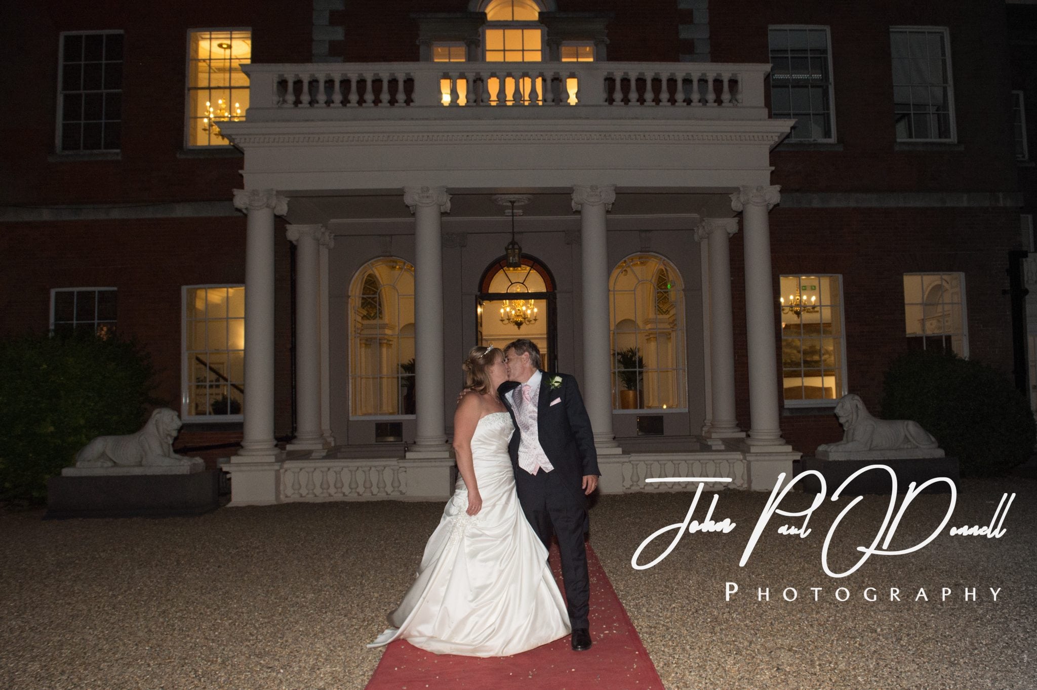 Nicola and Simons Wedding – Photographer Hertfordshire Theobalds Park
